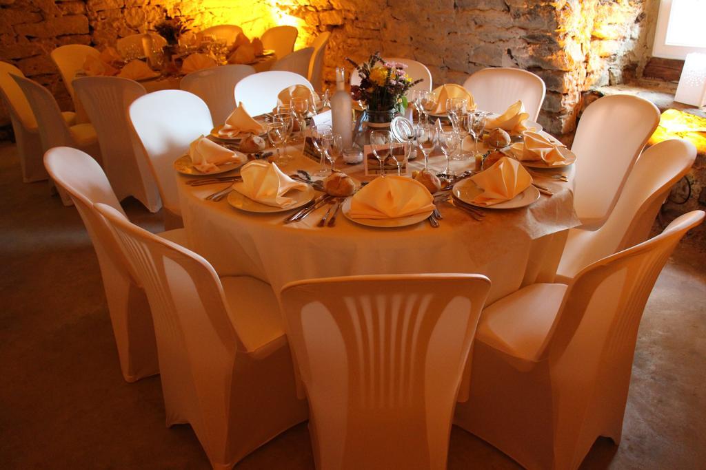 Domaine D'Alcapies Bed & Breakfast Saint-Jean-d'Alcapies ภายนอก รูปภาพ